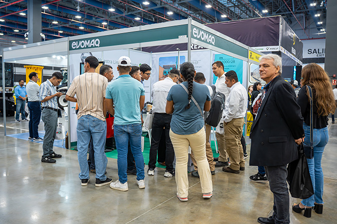 Foto Evomaq Expo Maquina Panamá